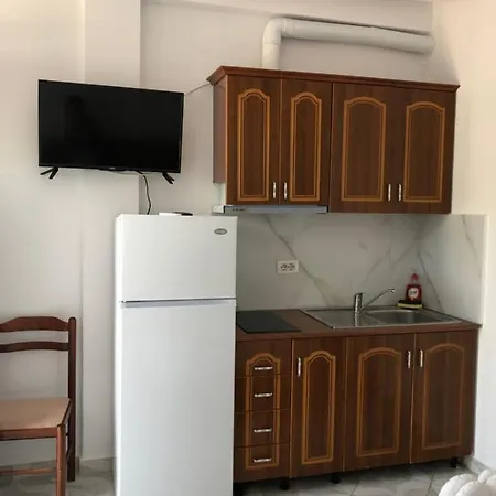 Vila Anxhela 사밀